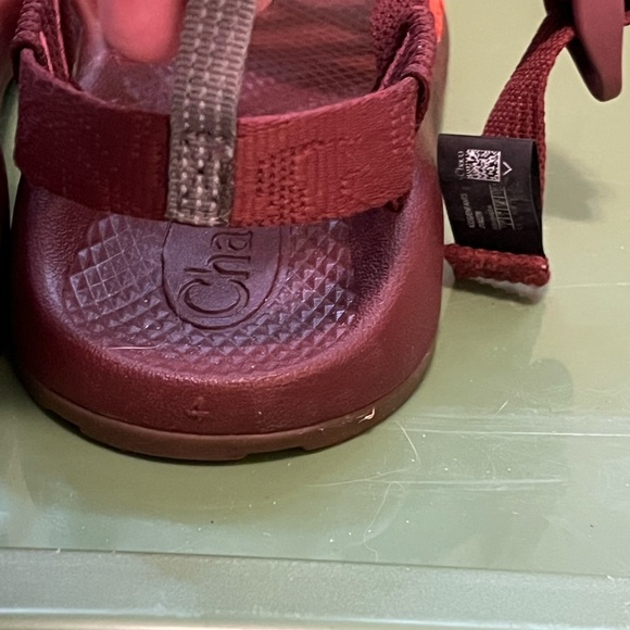 Chaco Red Rust/Orange Sandals for tweens - Picture 7 of 13